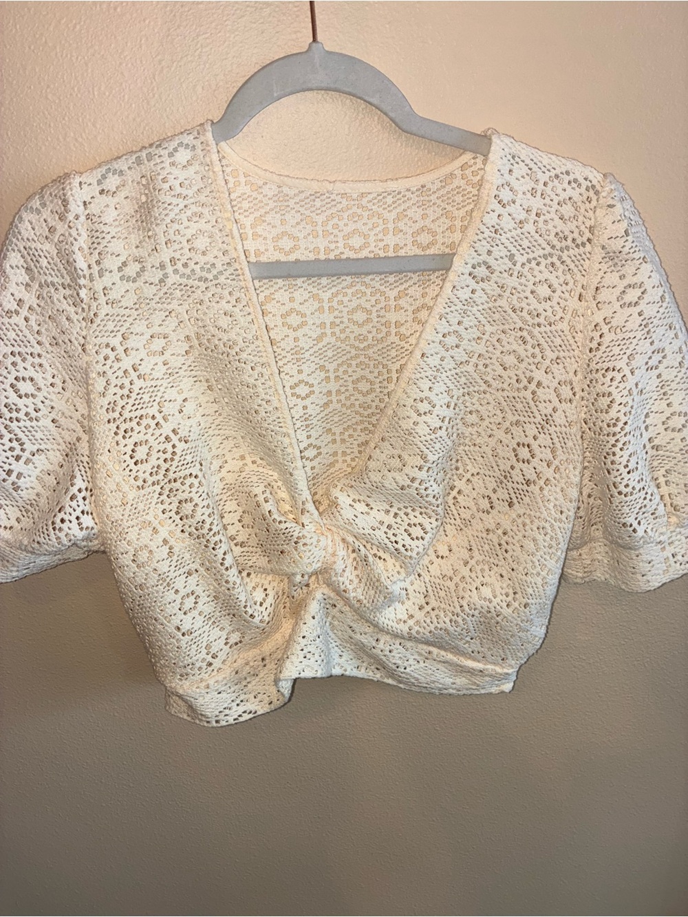 Lace Knot-Front Crop Top in Cream